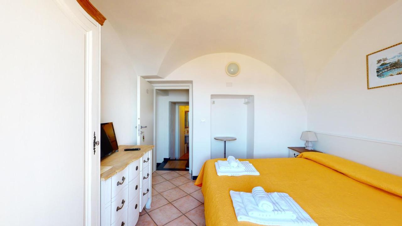 B&B La Canonica - Svegliarsi A Verezzi Борджо Вереци Екстериор снимка